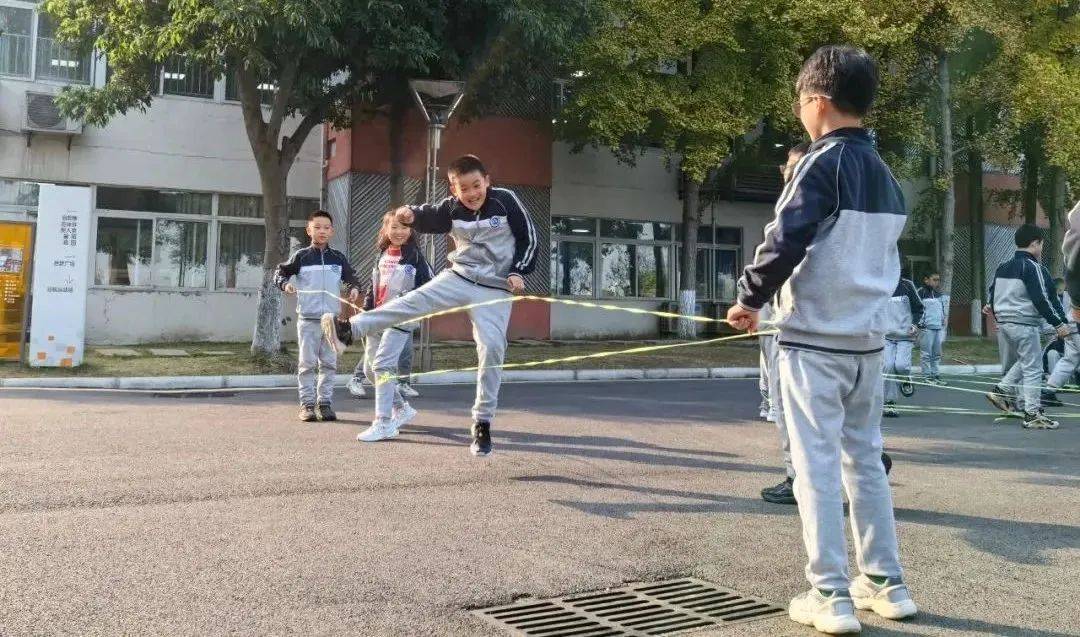1xBET平台常练常赛常运动畅享快乐在校园